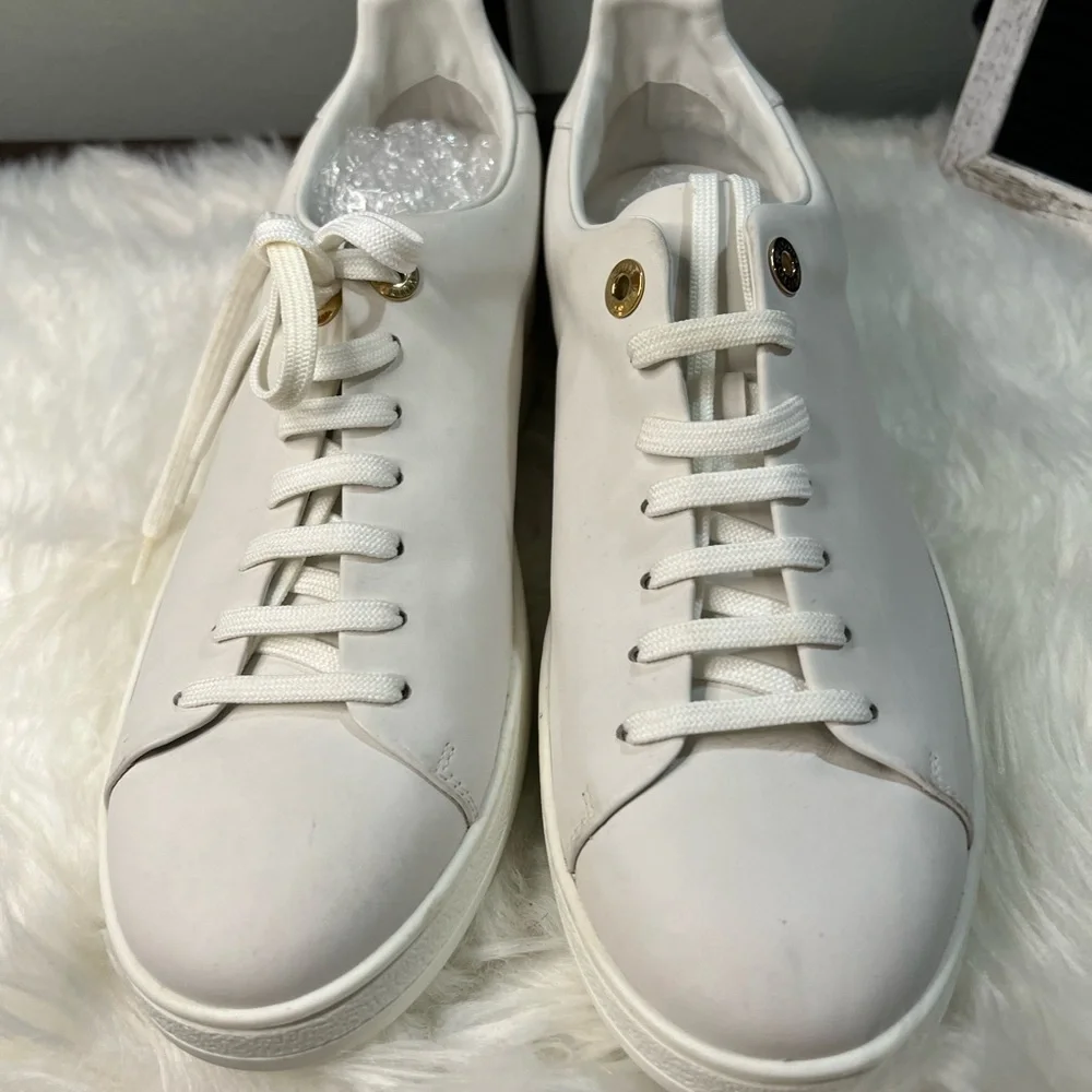 𝅺LOUIS vuitton white sneakers (size 40) check description - Picture 6 of 17